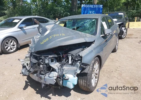 2018 Chevrolet Impala 1Lt from USA, damaged, VIN 2G1105SAXJ9137616